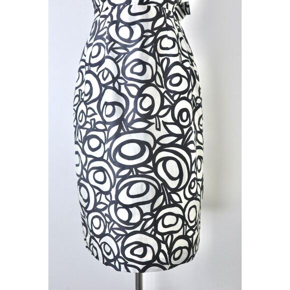 Vintage 1950s Size XXS Silk Low Back Sheath Dress Abstract Floral Novelty Print - Picture 5 of 10